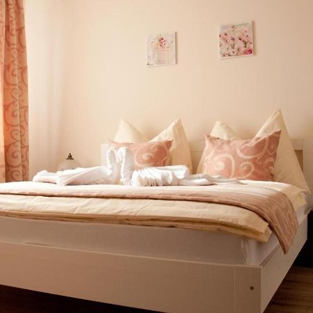 Apartmany Fonte Orechová Potôň Dış mekan fotoğraf